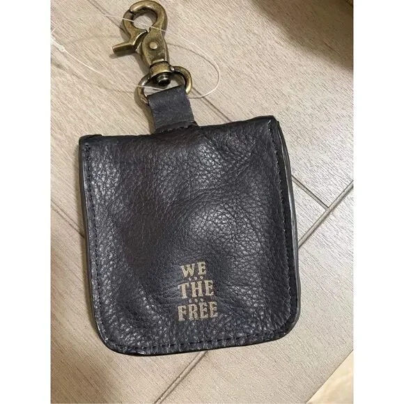 New Free  People We The Free Boone Clip - Picture 4 of 4